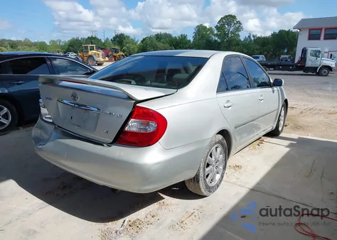 2002 Toyota Camry Xle V6 из США, поврежденный, VIN JTDBF30K820022437